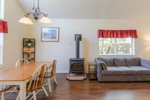 Steps to Beach! Pool Table & Grill. Sleeps 8+3Kids - Image 4