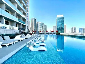 Near Burj Khalifa Canal View Studio Business Bay - Image 3