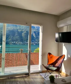 Villa Giulietta lake view Jacuzzi Spa 108 - Image 5