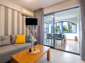 Corfiot Maisonette with shared Pool - Govino Bay - Image 2