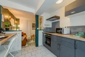 Beautiful 2 bedroom in the city center of Château-Thierry - Image 4