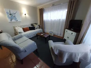 Coral Cottage - Image 2