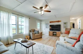 John & Mary's Place - River Home - Image 5