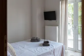 Cozy beach home in Faros, Raches - Image 3