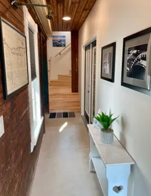 Carriage House on 3rd - Image 4