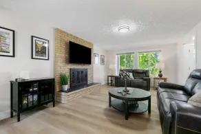Sleeps 12! 4-Bedroom House Just Remodeled - Image 2