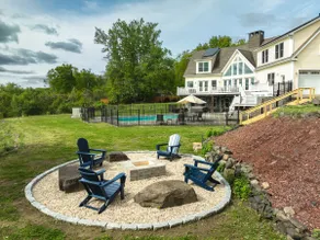 The Bluestone Hill Hideaway (w/ Saltwater Pool) - Image 4