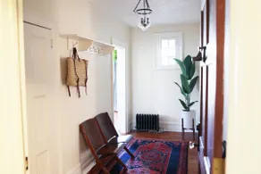 Historic Apartment Above Arthur's Market - Image 5