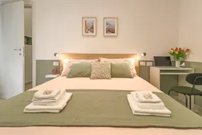 Como - Swiss border modern apt - AC & WiFi - Image 4