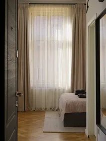 Bright Studio • Old Town • Quiet Area • Netflix - Image 5
