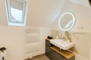 Lux Suites X2 - Image 4