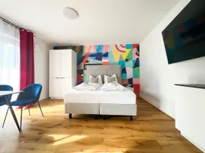 Spacious apartment with terrace - Image 4