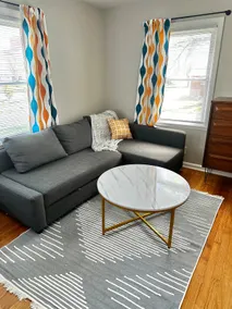 Vintage Vibes Villa Entire Home w/Kitchen, Laundry - Image 2