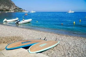 Luxurious accommodation in Èze, 50 meters from the beach - Image 4