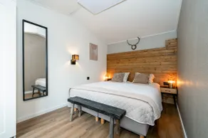 Stylish quiet chalet with meadow view on the Veluwe - Image 2