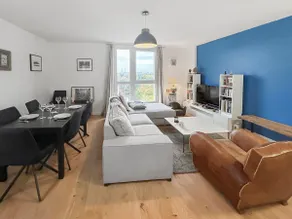 Spacious, Wi-Fi, 2-min walk to Lake Créteil - Image 2