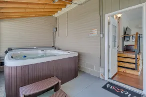 Family & Pet Friendly, Comfy, Hot tub, Game room - Image 2