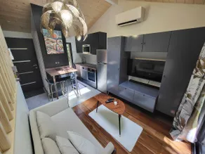 Very comfortable air-conditioned studio - Image 3