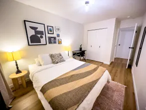Stylish Newly-Renovated Home in a Central Location - Image 4