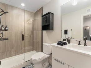 Sleek Sloan's Lake Suite | 1BR | 10min to Downtown - Image 4
