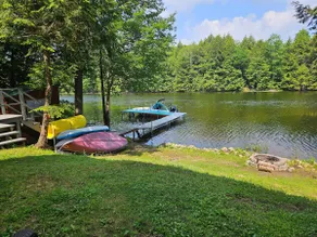 Big Pines:A Waterfront Retreat with Dock & Hot tub - Image 4