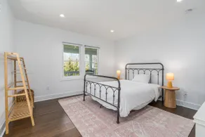 North Fork Vineyard White Farmhouse AirBnB - Image 5