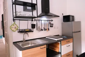 Modern & Central Apartment– Walk to the Beach! - Image 2