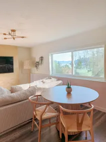 Lakeview Retreat | 5 Min to Beaches & Wineries - Image 5