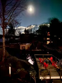 Mountain Lake Getaway - Image 5