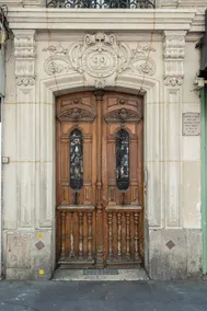 Chic & Serene Retreat Steps from Buttes-Chaumont - Image 4
