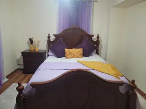 Comfy 1st Floor Convenient Abode - Image 3