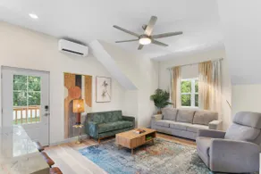 NEW 1BRM Guesthouse | King Bed | Central Florida - Image 3