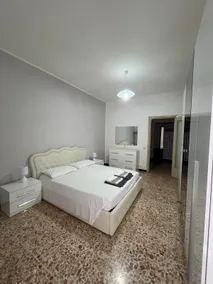 Bologna Apartment - Image 4