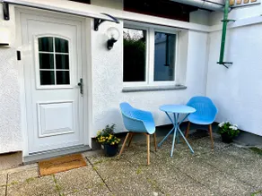 Mini apartment with garden and kitchen - Image 2