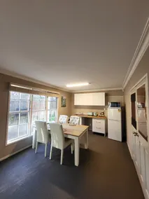 Forest Manor Apartment - Walk/Bike to the Redwoods - Image 5