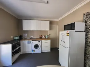 Forest Manor Apartment - Walk/Bike to the Redwoods - Image 4