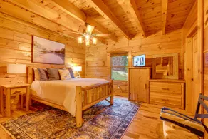 Hot Toddy Cabin: Mountain Views, Firepit, Arcade - Image 4
