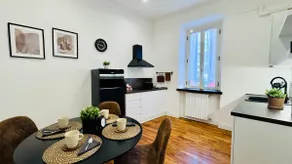 Luxury & Spacious Apartment - Stunning City View - Image 5