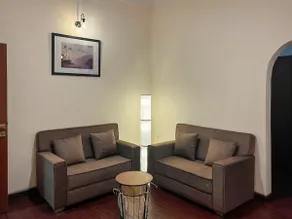 2 Bedroom Apt in the heart of the city - Image 5