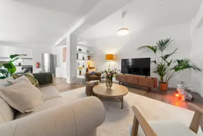 Modern City Apartment in Maxvorstadt - Image 2