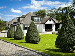 Large and luxurious country home near Glasgow - Image 2