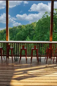 Klyfta House 4 BR Lakeview Fishing Hot Tub EV - Image 2
