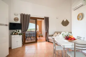 OASIS Budoni: Terrace with Sea View, Close to the Beach - Image 2