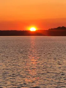 Lakeside Cabin, fish from dock with sunset views! - Image 2