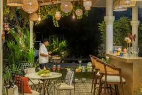 Sweet Mango, 4BR Lux Estate Villa w/ Pool in Parra - Image 3