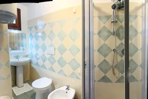 carol's house - Image 5