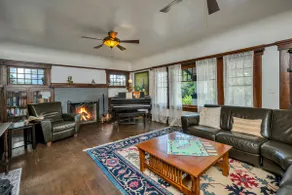 Luxury Napa Retreat – 5 King Suites, Near Wineries - Image 2