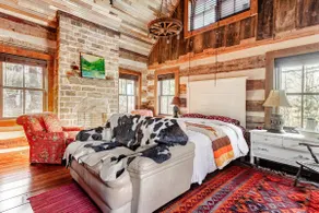 Sunburst Lodge - Image 3