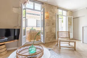 Spacious 2-room, new, air-conditioned – Downtown - Image 4