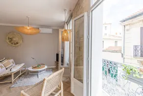 Spacious 2-room, new, air-conditioned – Downtown - Image 5